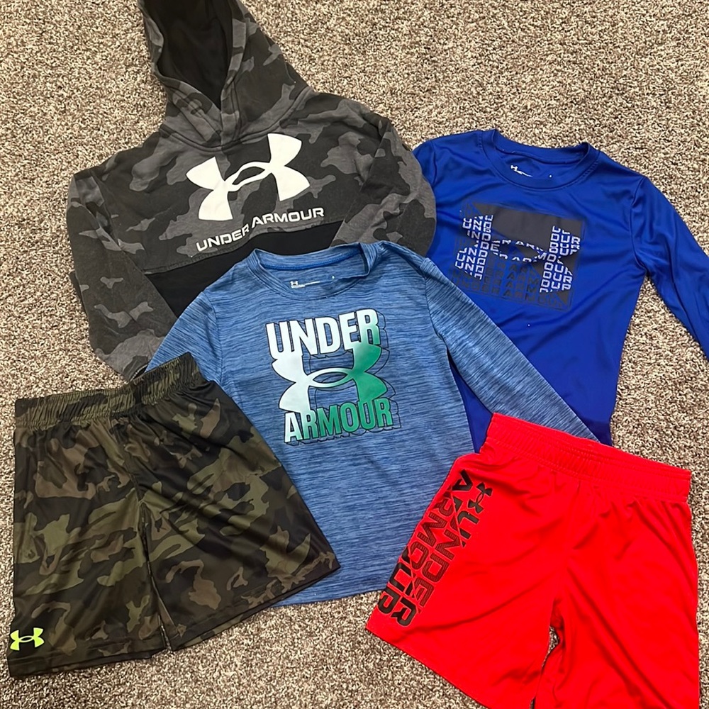 Boys Under Armour Bundle, Size 5